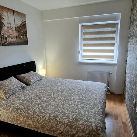 Apartman Court Prijedor Exterior foto