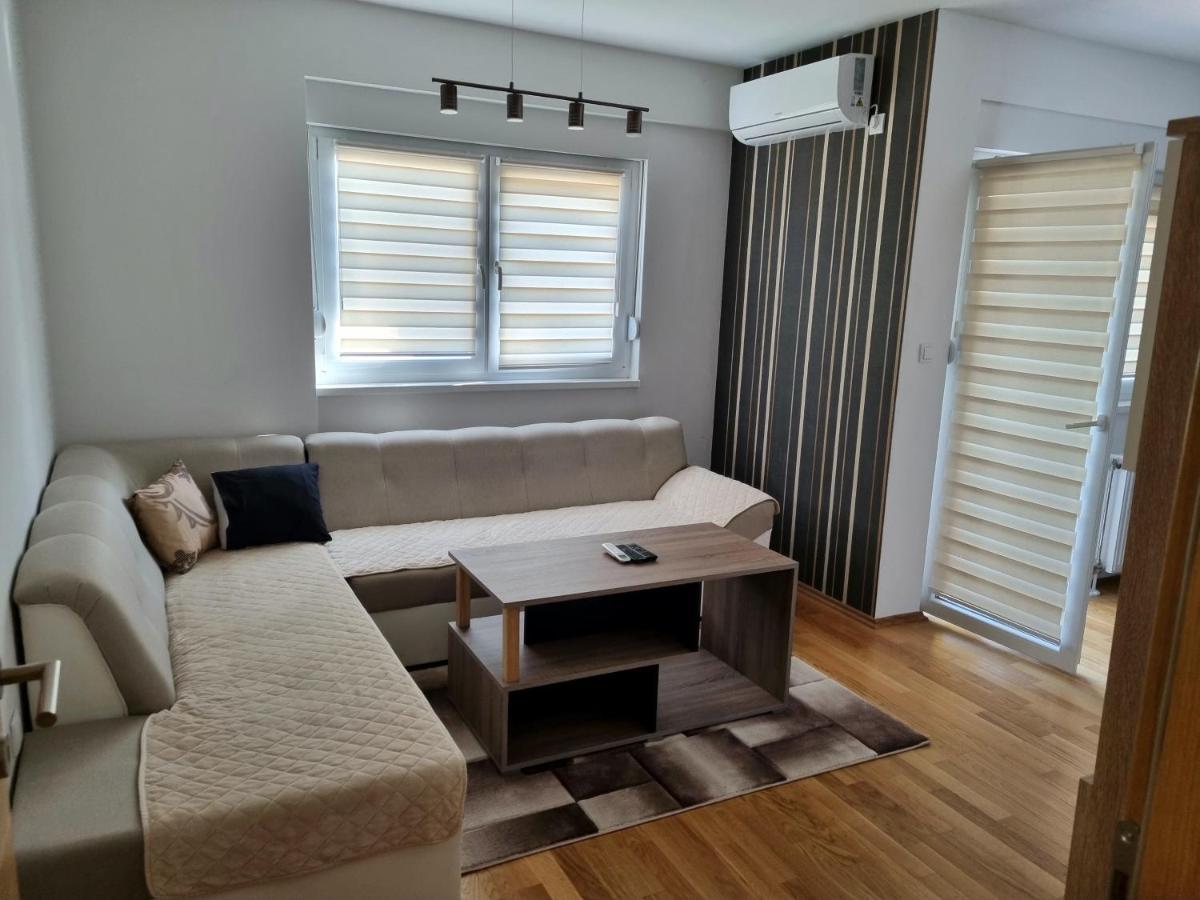 Apartman Court Prijedor Exterior foto
