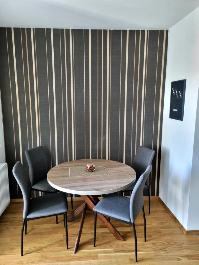 Apartman Court Prijedor Exterior foto