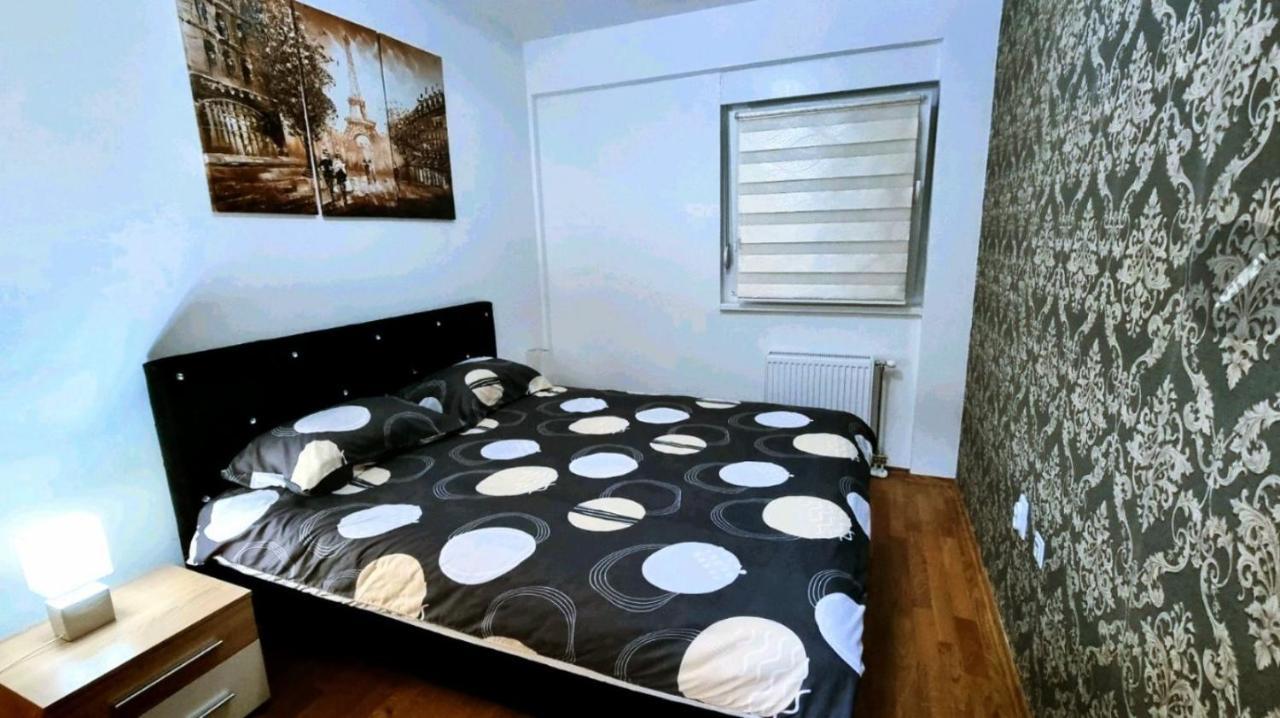 Apartman Court Prijedor Exterior foto
